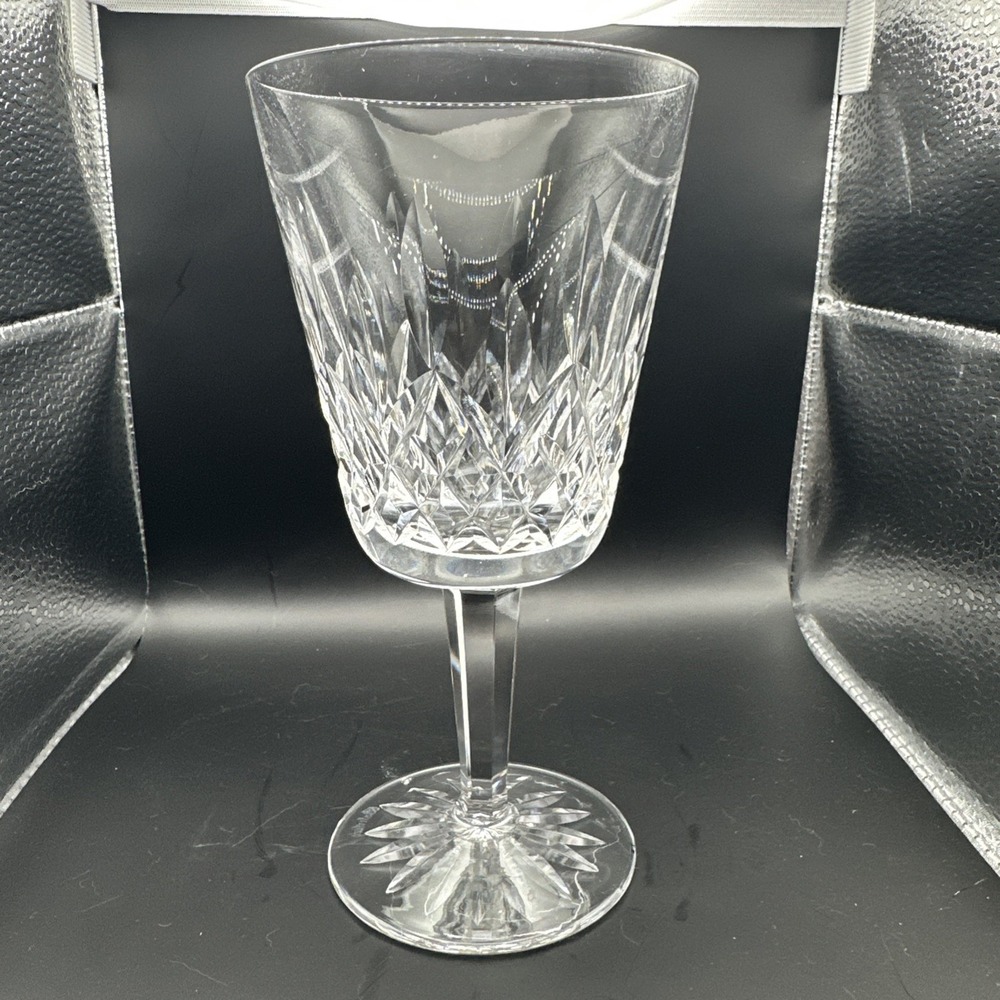 waterford water / Wine goblet lismore crystal fan star pattern 6 7/8" H166